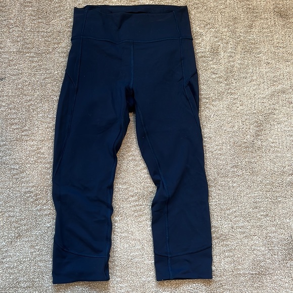 lululemon athletica Pants - Lululemon Crop leggings